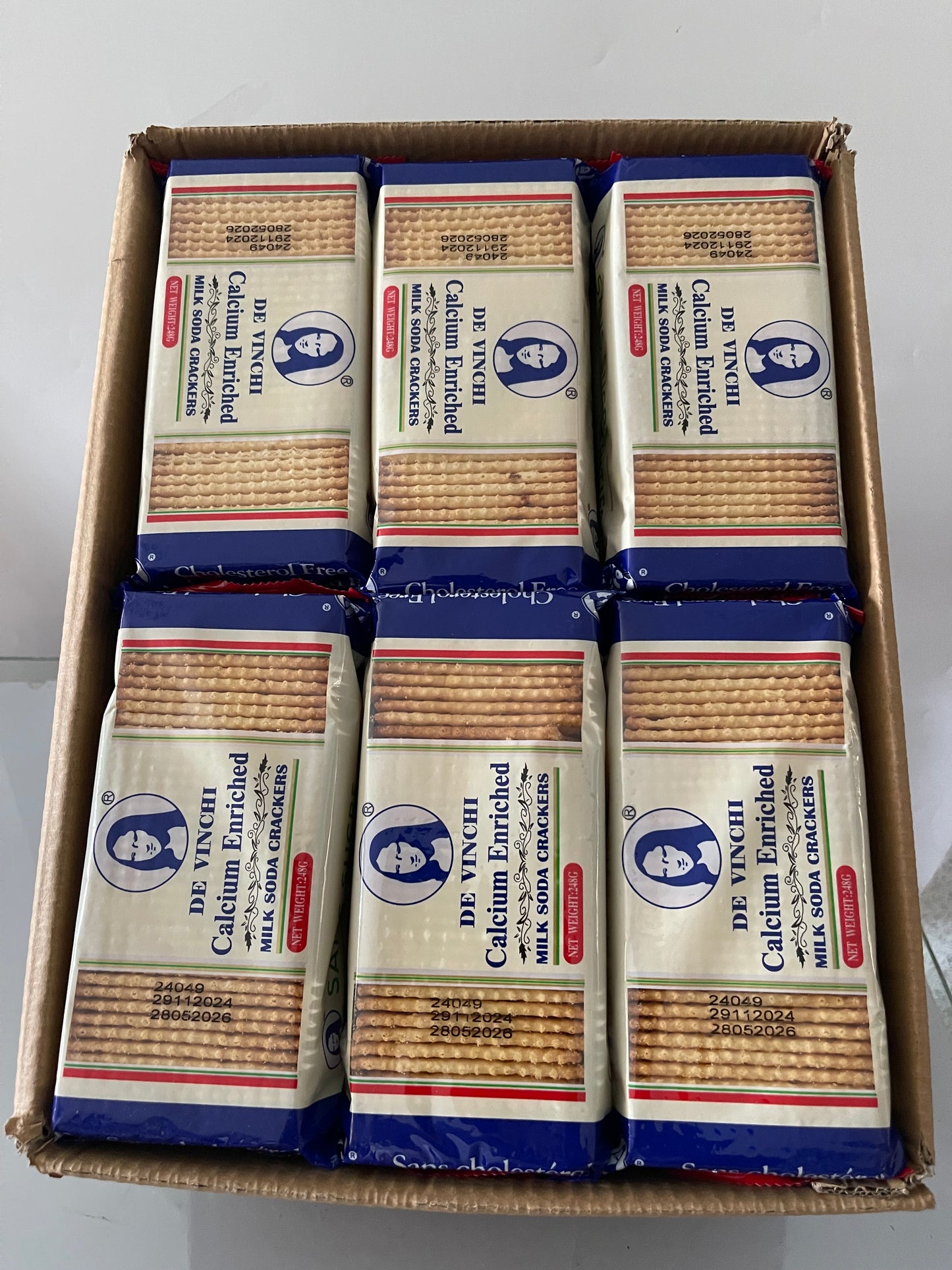 DE VINCHI LOW CALORIE BISCUIT (CARTON) | 24 PACKS IN A CARTON| 248g PER PACK| 60 calories per 100g serving. EXP DATE: Jan 2027